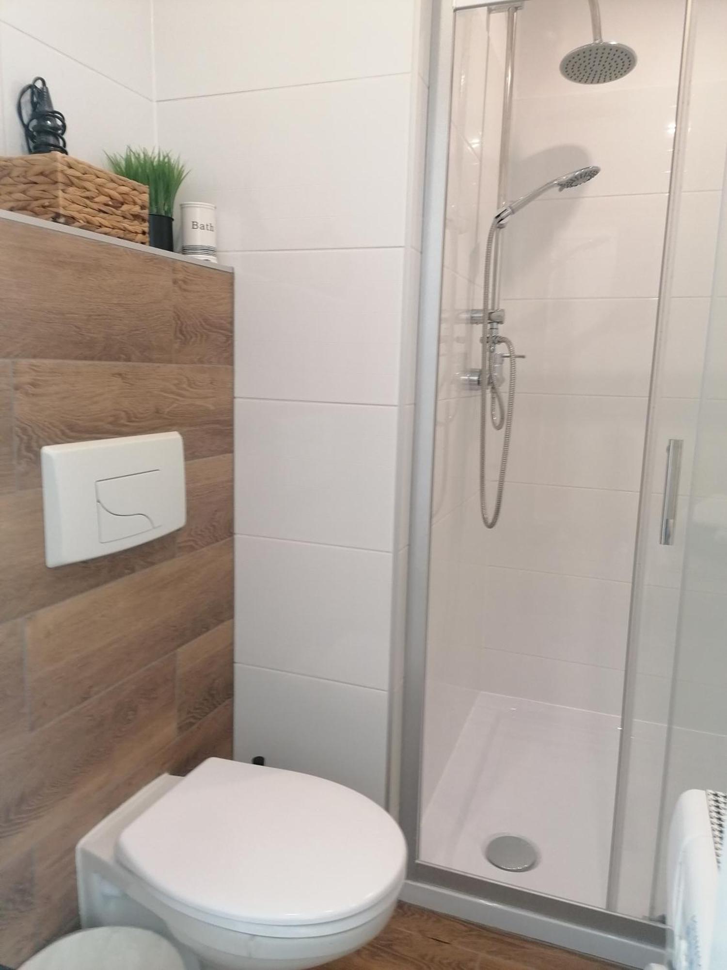 Short & Long Apartment